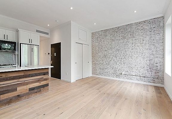 4th image of 397 Sterling Pl APT 2