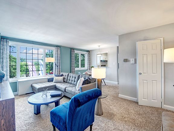 5th image of 2423 Menokin Dr #2B-1Ba-930Sqft