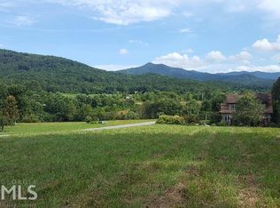 6231 Barnyard Ln #11, Young Harris, GA 30582