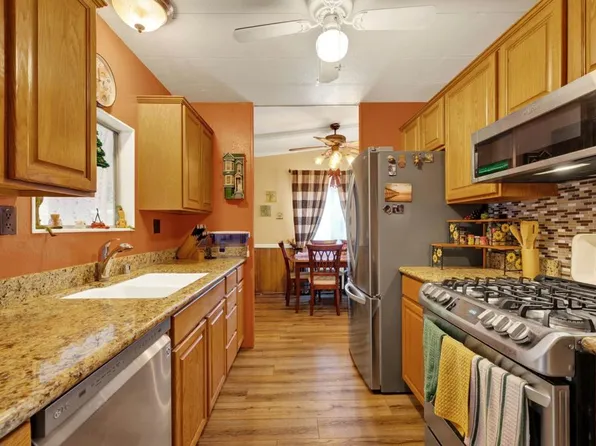 9459 Mission Gorge Rd Space 16, Santee, CA 92071