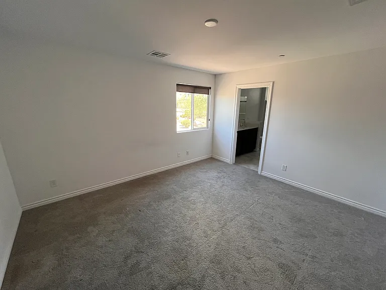 375 Yellow Finch Ln — Photo 26