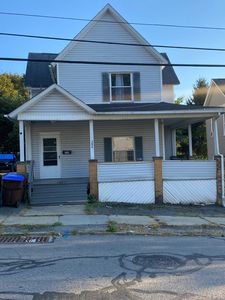 384 Meek St, Sharon, PA, 16146