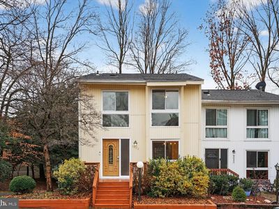 3052 Sugar Ln, Vienna, VA, 22181