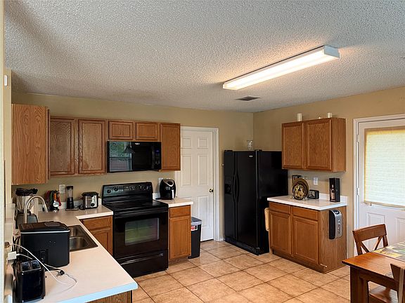4th image of 1708 Canyon Oaks Dr