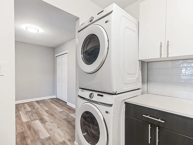Miry Run Apartments — Photo 3