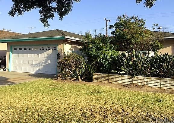 2nd image of 2134 W 166th St
