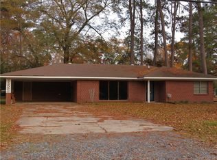 601 2nd St NE, Springhill, LA 71075