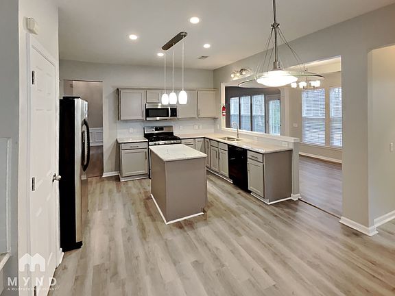 4th image of 11216 Cypress View Dr