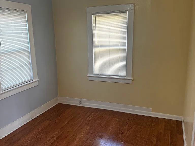 64 E Thorme St — Photo 13