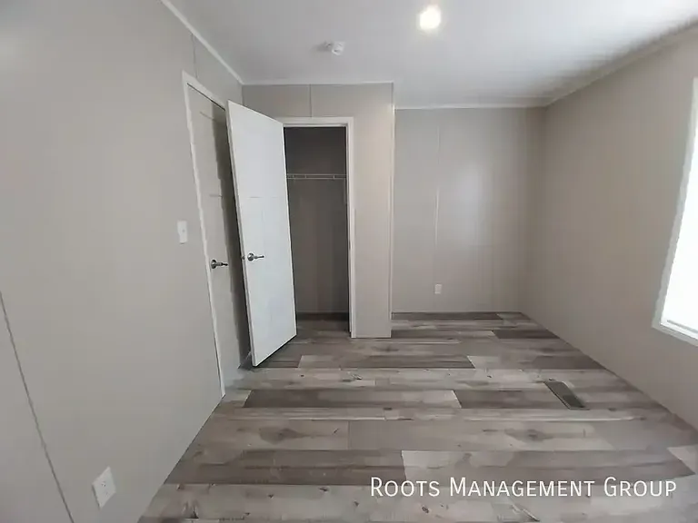 1812 Dover Dr #1812D — Photo 10