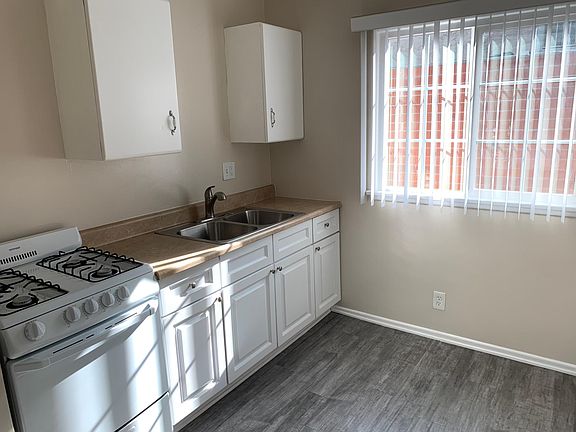 5th image of 11160 Massachusetts Ave APT 4