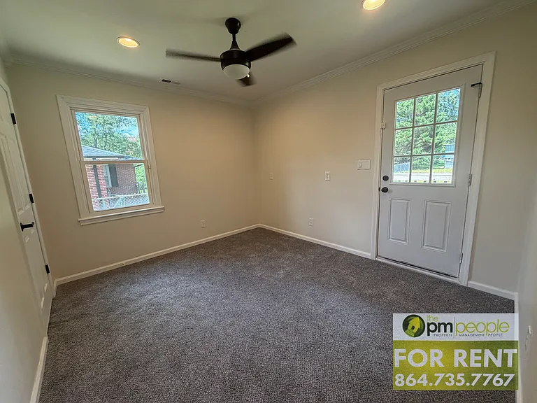 111 Westwood Dr — Photo 9