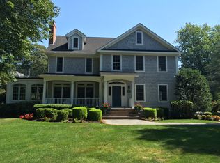 75 Seaman Ave, Bayport, NY 11705