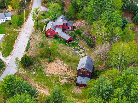 2nd image of 29 Averill Road