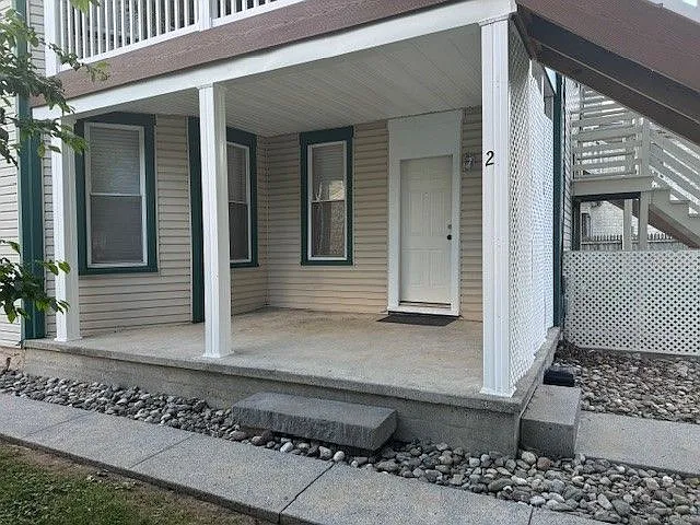 212 N Railroad St #2 — Photo 6
