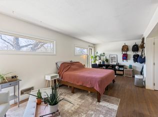 358 E 44th St, Minneapolis, MN 55409