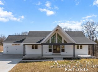 1792 N Payne Lake Rd, Middleville, MI 49333