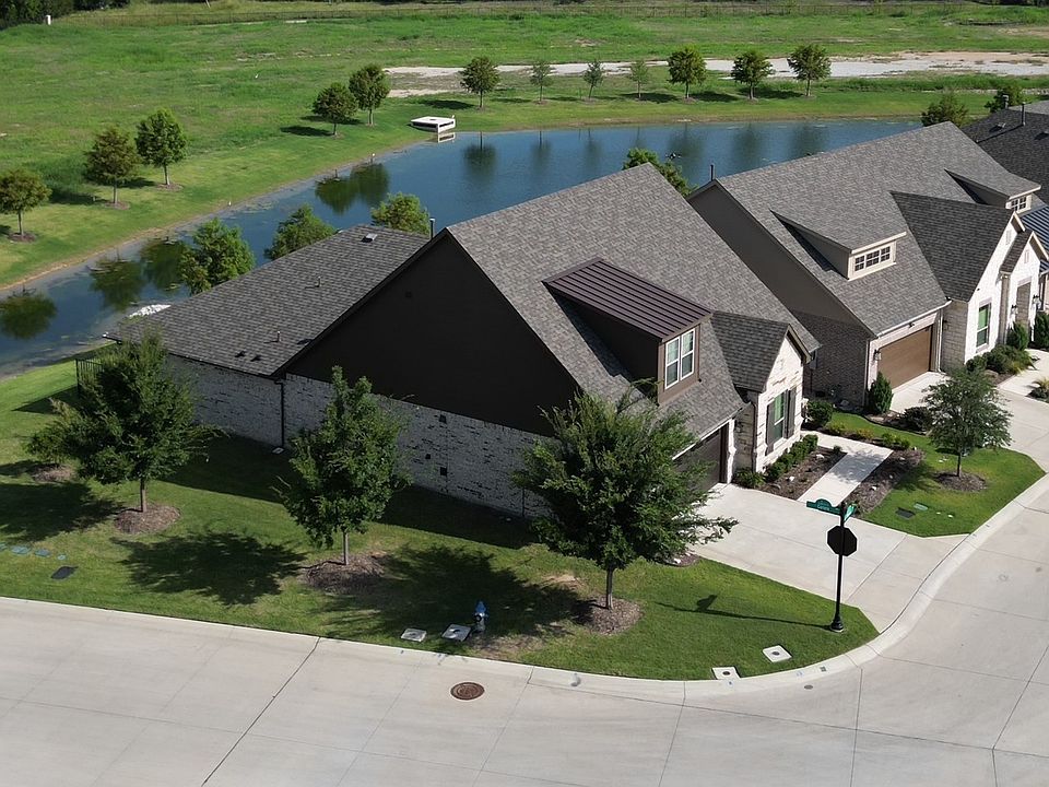 1st image of 301 Florence Dr