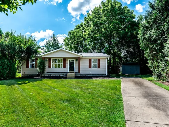 729 Christian Ln, Lebanon, OH 45036