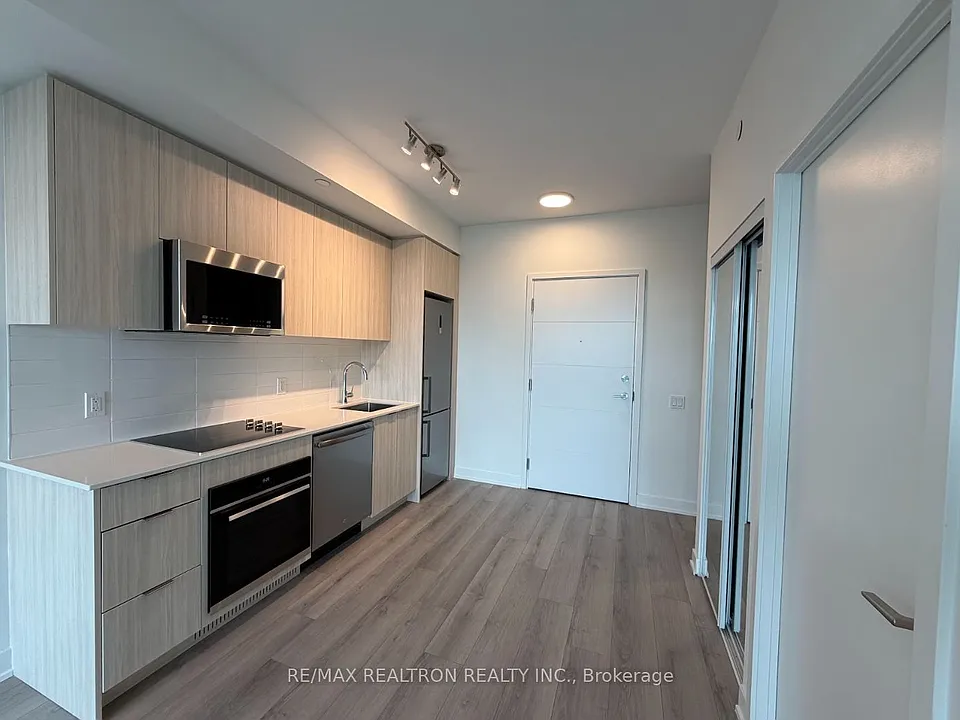 20 Deans Dr #516