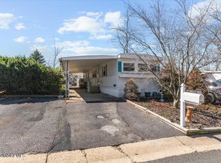 212 Roberts Rd, Toms River, NJ 08755