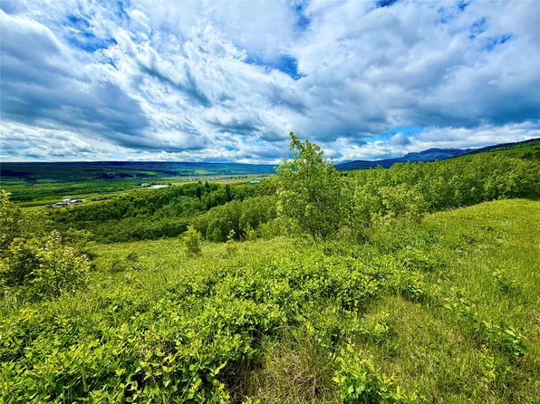 Skyline Dr, Babb, MT 59411