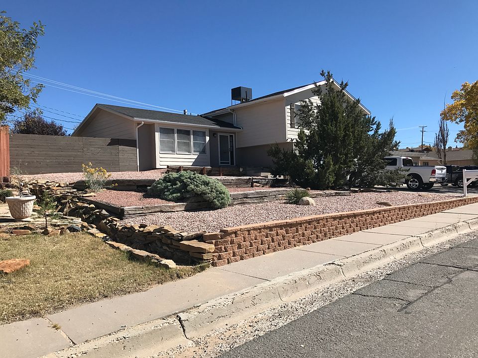 1st image of 1607 S Grandview Dr