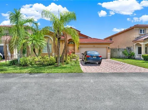 12046 SW 133rd Ter, Miami, FL 33186