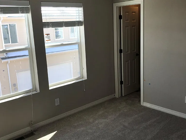 16260 E Warner Pl — Photo 5