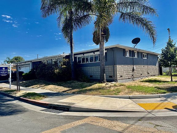 5th image of 1512 Kavanaugh Dr