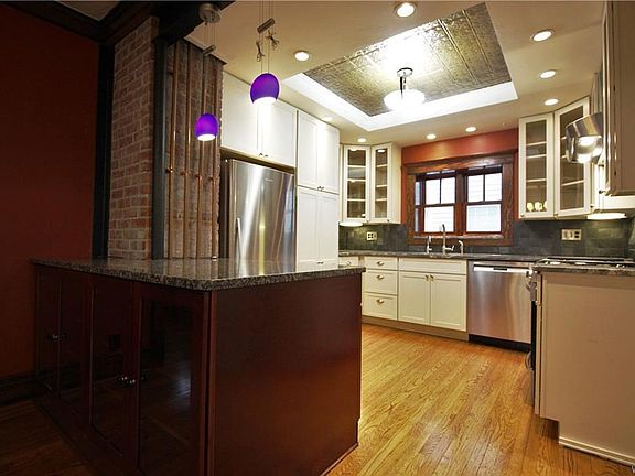 3rd image of 155 Claremont Ave