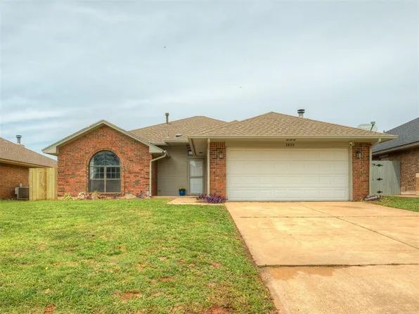 1801 Park View Pl, Edmond, OK 73003