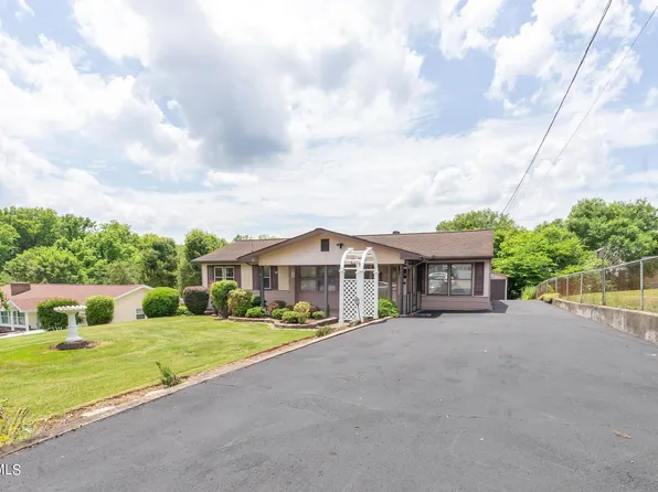 105 Marietta St, Kingsport, TN 37660