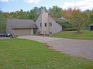 7818 W Lovejoy Rd, Perry, MI 48872