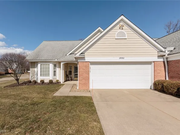 29352 Dewberry Ln, Westlake, OH 44145