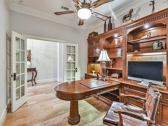 5th image of 17123 Williams Oak Dr