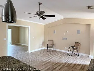 4611 Granada Blvd — Photo 6