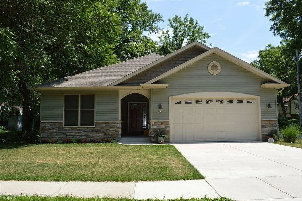 357 Morgan Blvd photo 1