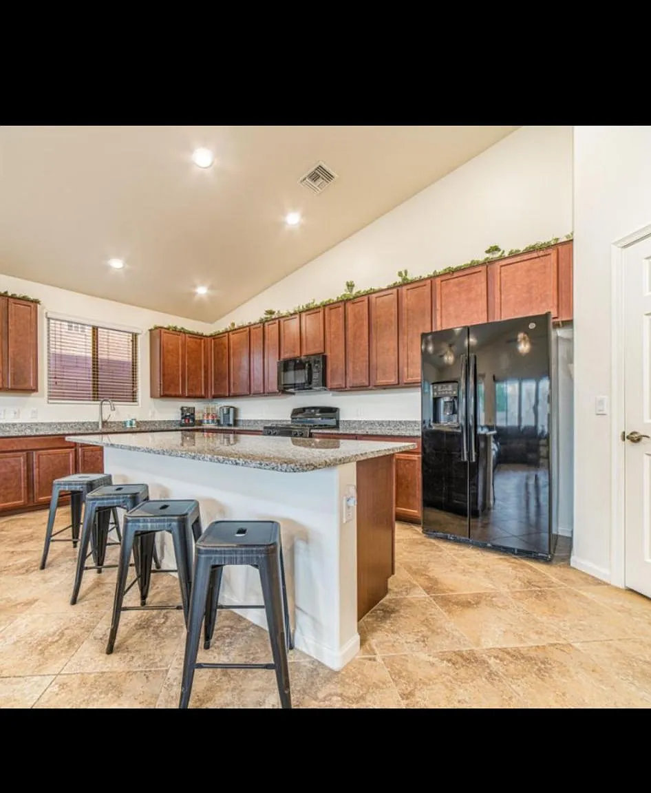 8298 E Magee Hill Loop — Photo 4