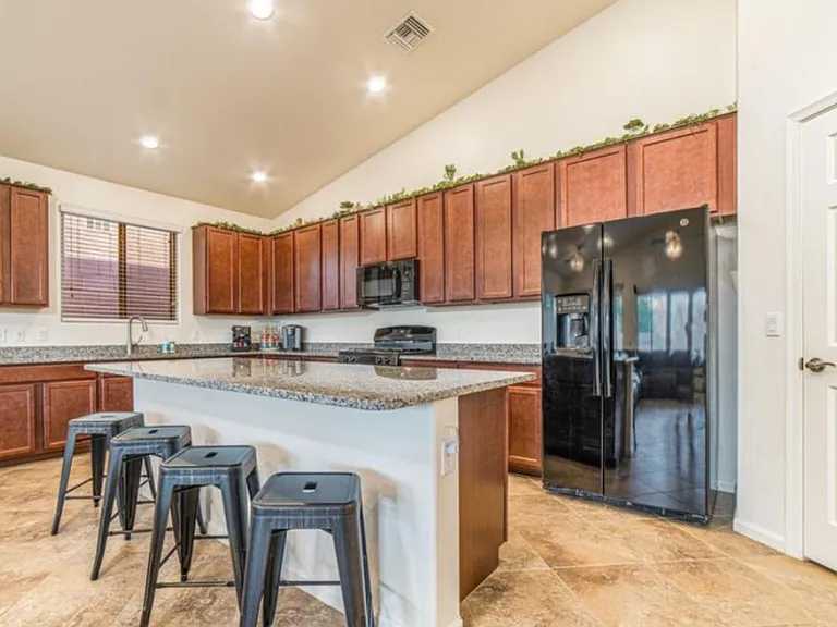 8298 E Magee Hill Loop — Photo 4