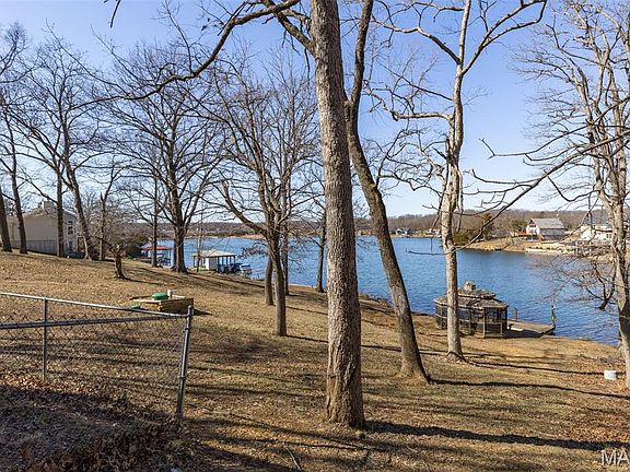 5th image of 1211 Napoleon Dr