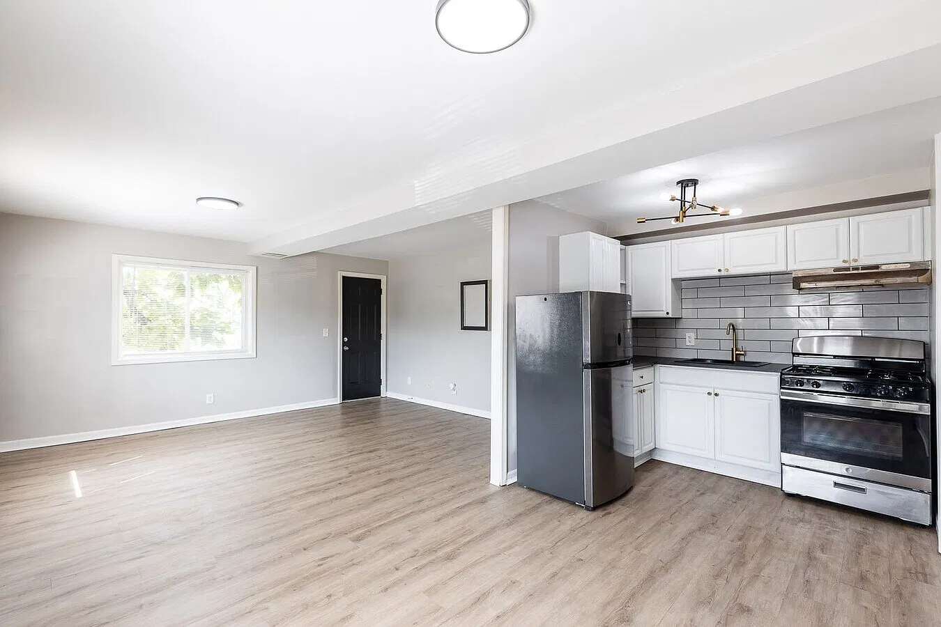 6110 Webbland Pl — Photo 2