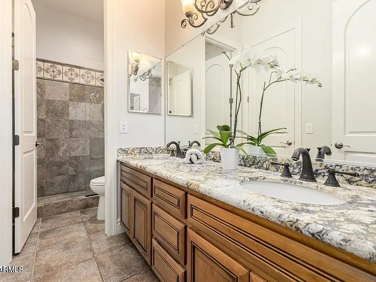 10919 E Onyx Ct — Photo 40