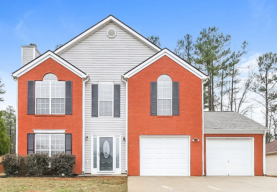 9599 Rollinghills Dr