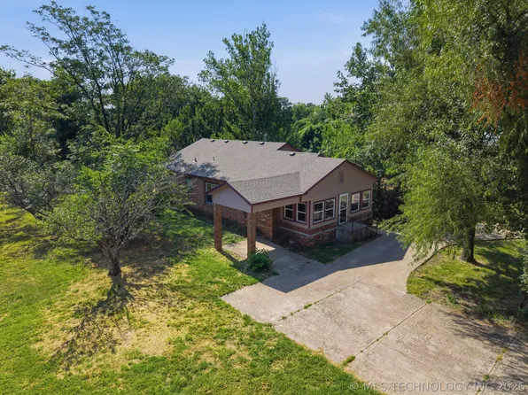 19219 S 4079th Rd, Claremore, OK 74019