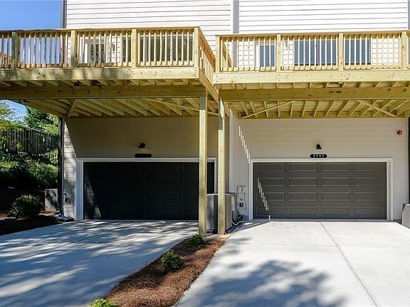 2nd image of 2781 Bell Dr SE