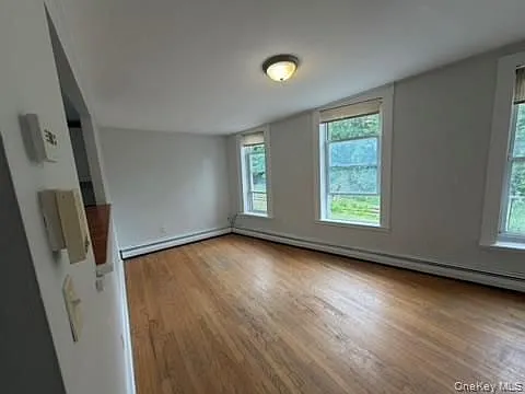 554 Main St #1 — Photo 8