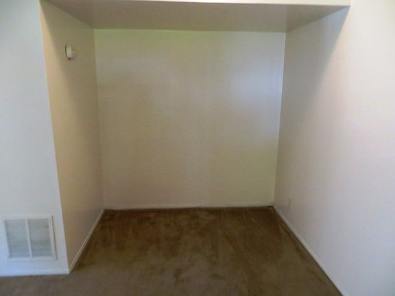 5th image of 148 Fayette Ave #G2