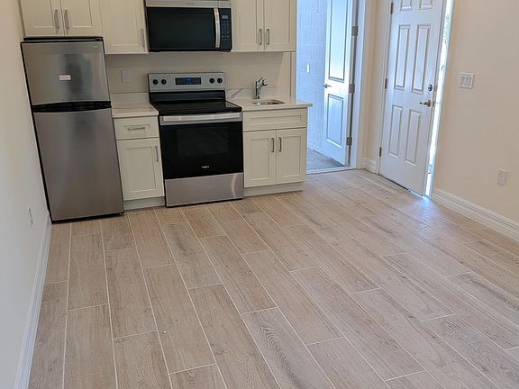 3rd image of 2981 Gaffney Ave SE #Adu