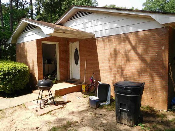 4th image of 185 Continental Dr
